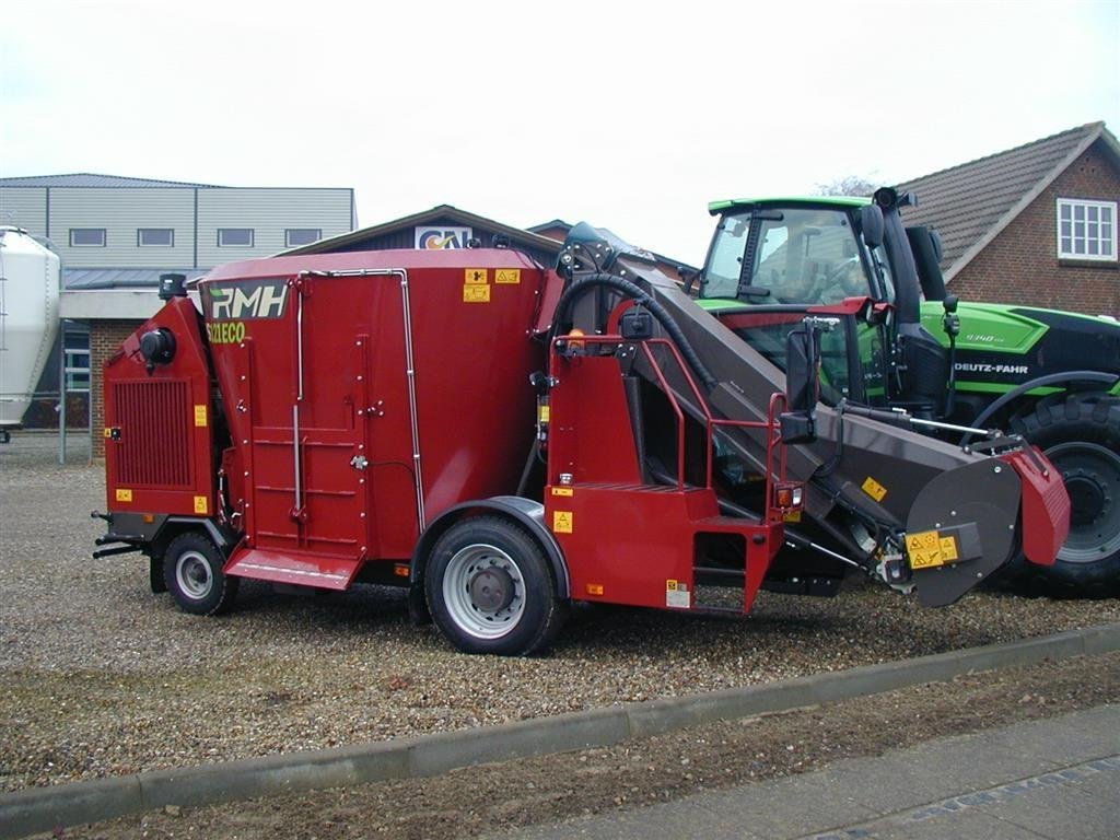 Futterverteilwagen des Typs RMH Liberty 13 XL Kontakt Tom Hollænder 20301365, Gebrauchtmaschine in Gram (Bild 1)