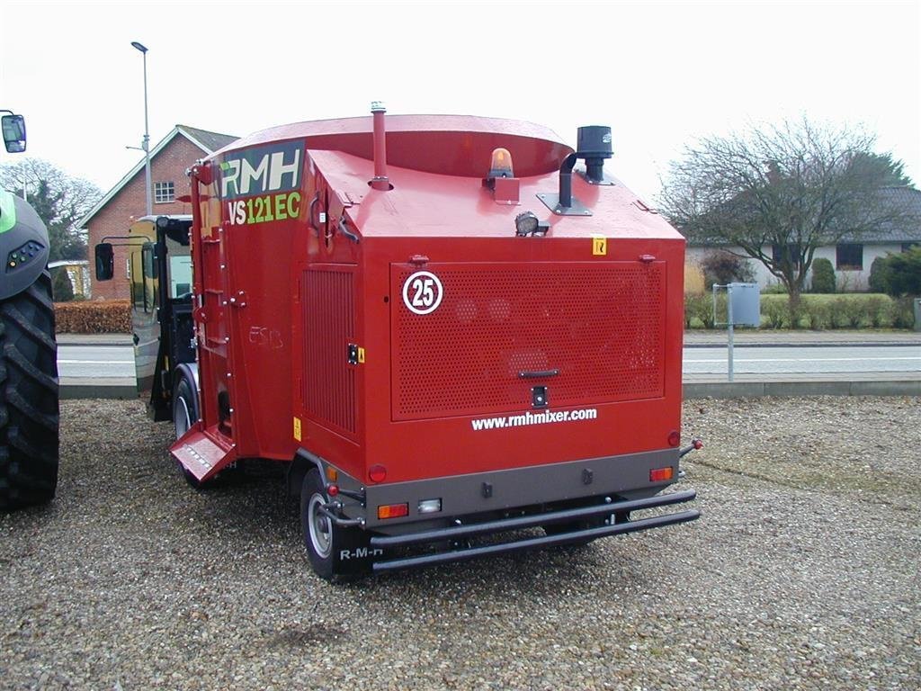 Futterverteilwagen des Typs RMH Liberty 13 XL Kontakt Tom Hollænder 20301365, Gebrauchtmaschine in Gram (Bild 7)