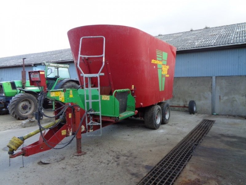 Futterverteilwagen des Typs Strautmann 28m3 Vertil-Mix 2800 Double, Gebrauchtmaschine in Gram (Bild 2)