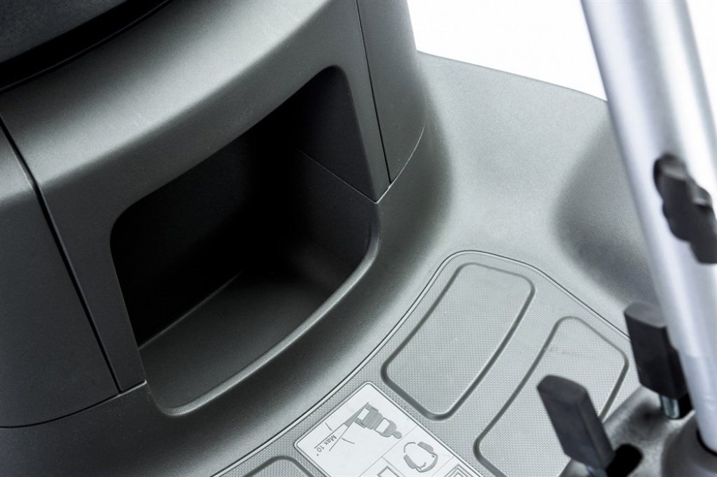 Rasentraktor des Typs Stiga Park 300 Inkl. 95 Combi EL QF Klipper, Gebrauchtmaschine in Kjellerup (Bild 3)