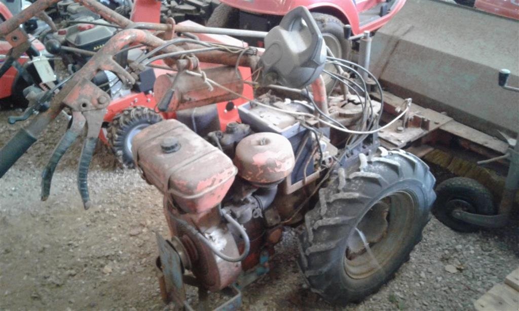 Straßenkehrmaschine des Typs Sonstige gammel, Gebrauchtmaschine in Glamsbjerg (Bild 1)