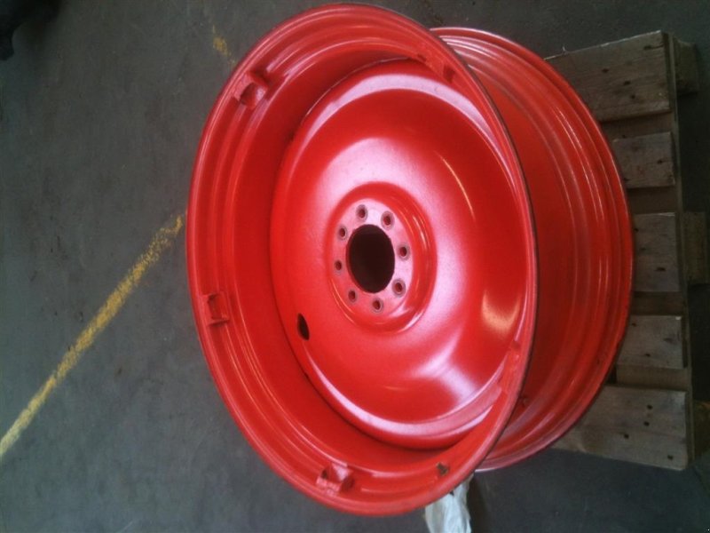 Sonstiges des Typs Titan Svejste fælge............ DW 12x38 for Claas  /  boring 205/150 / 8 / Ø 20 mm., Gebrauchtmaschine in Tinglev (Bild 1)