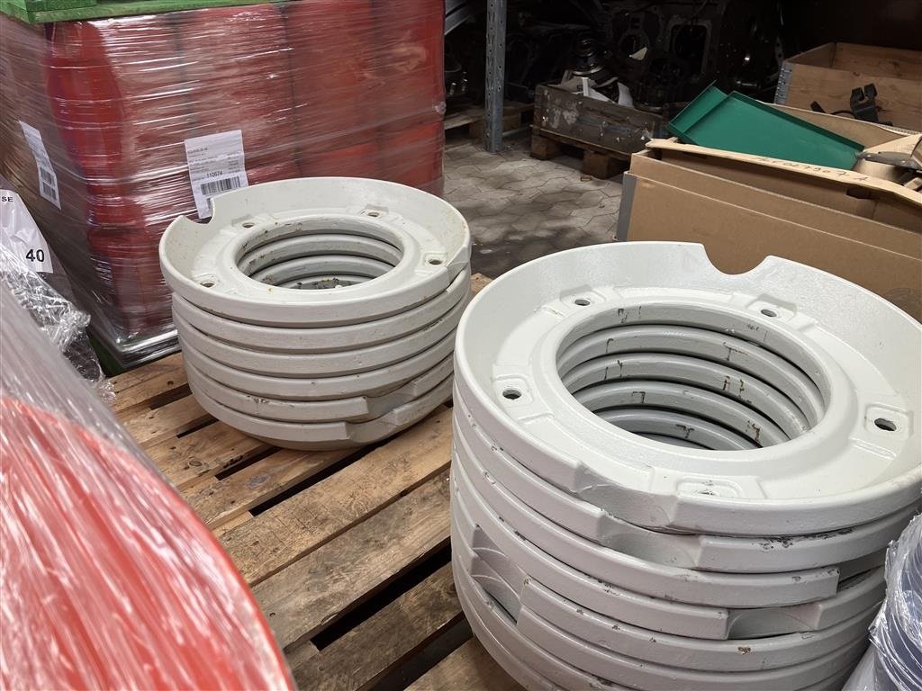 Frontgewicht des Typs Valtra HJULVÆGTE 34" .. 42", Gebrauchtmaschine in Høng (Bild 2)