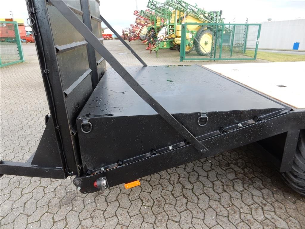 Tieflader des Typs Tinaz 12 tons maskintrailer - halmvogn, Gebrauchtmaschine in Ringe (Bild 2)