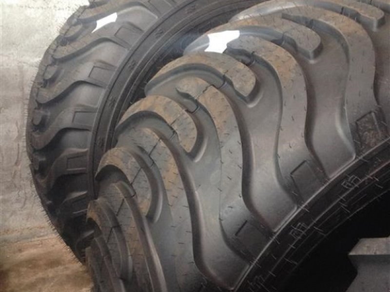 Reifen des Typs Alliance 800/50R34, Gebrauchtmaschine in Rødekro (Bild 1)