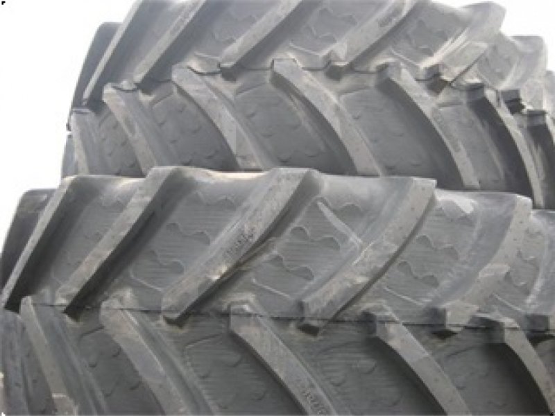 Reifen des Typs BKT 710/70R42 Nye, Gebrauchtmaschine in Rødekro (Bild 1)