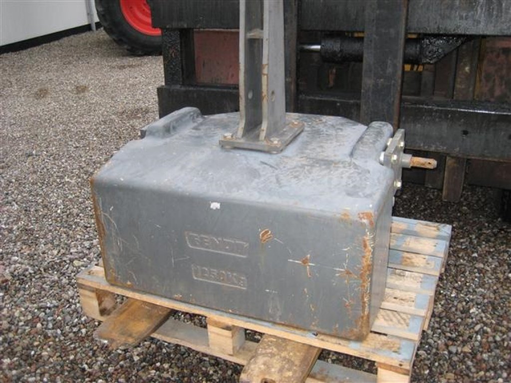 Frontgewicht des Typs Fendt Original Fendt. 1250KG, Gebrauchtmaschine in Rødekro (Bild 1)