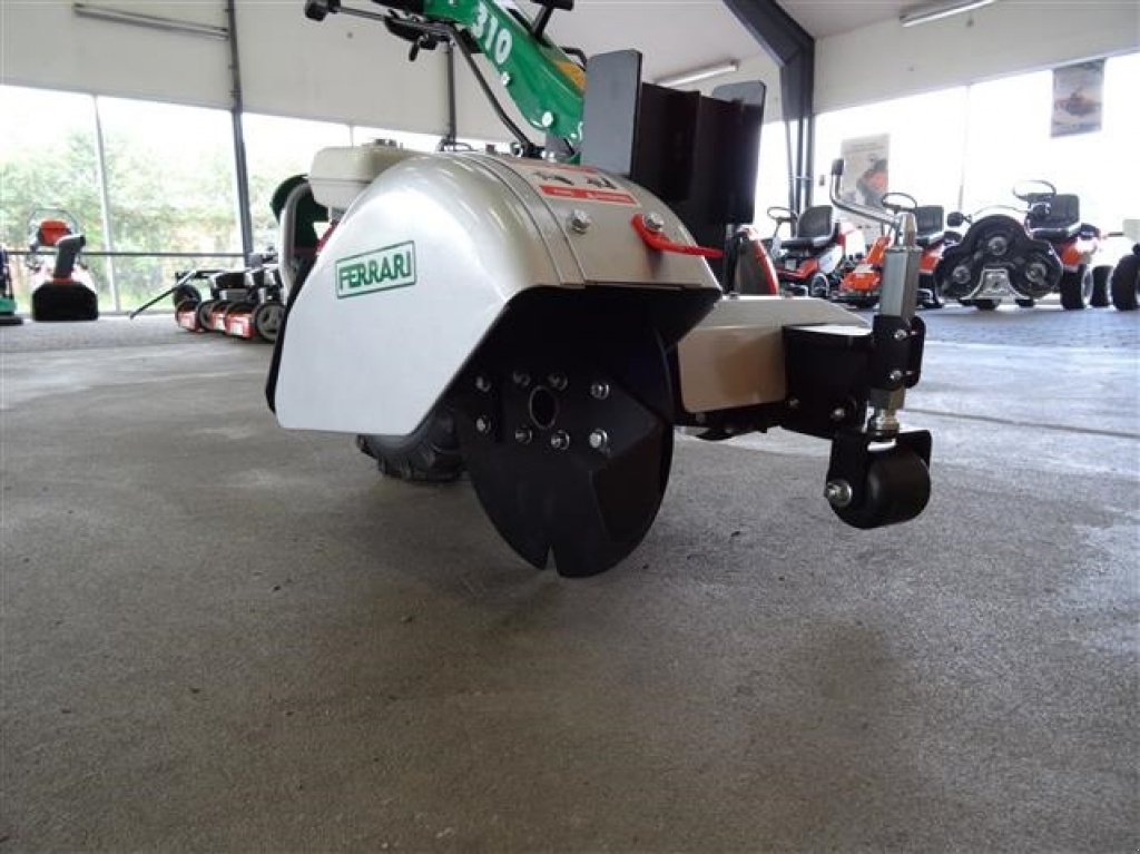 Einachstraktor des Typs Ferrari Kantskærer/Kantfræser, Gebrauchtmaschine in Holstebro (Bild 3)