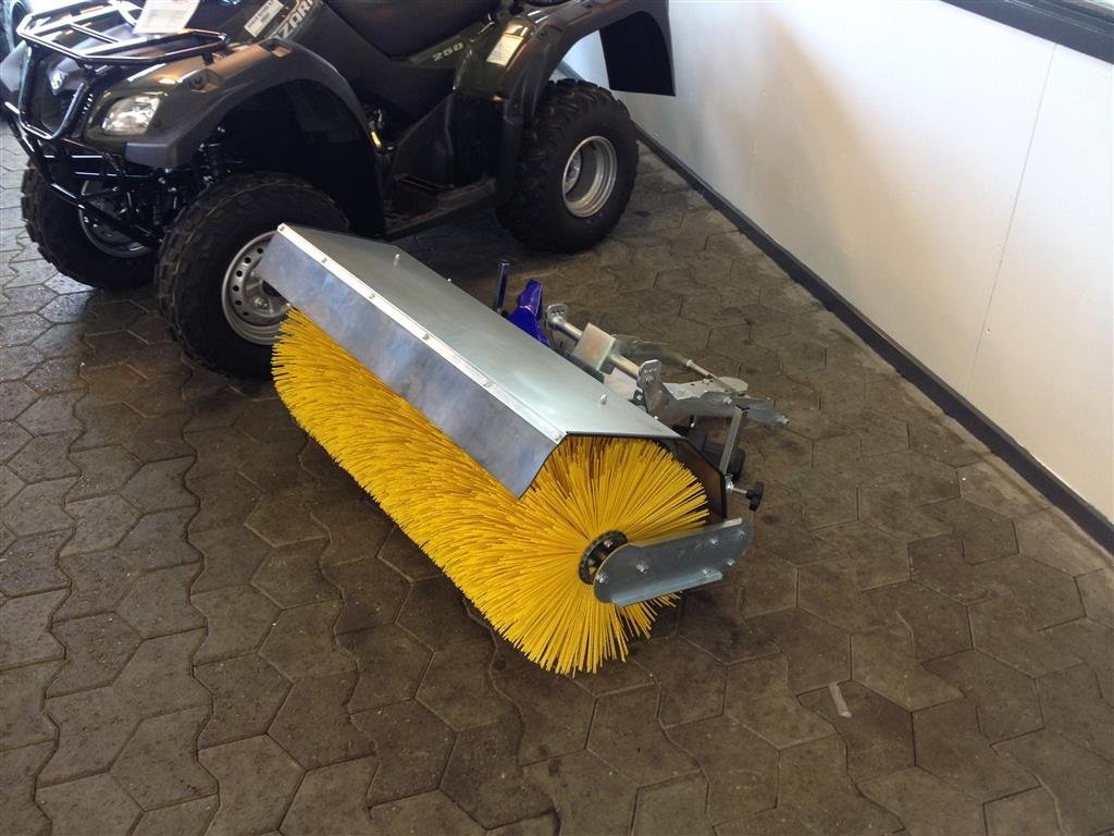 Sitzrasenmäher des Typs Husqvarna Karlo Nielsen kost  FABRIKSNY, Gebrauchtmaschine in Holstebro (Bild 3)