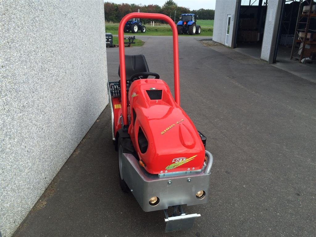 Sonstige Forsttechnik des Typs Fort & Pegoraro Sirio 4x4 MED FRONTLIFT, Gebrauchtmaschine in Holstebro (Bild 4)