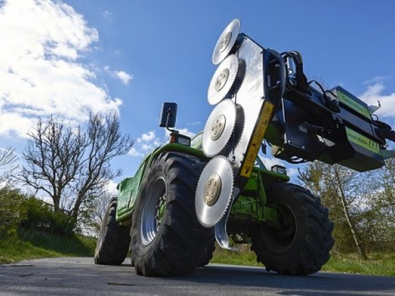 Sonstiges des Typs Greentec HXF 3302 Hegnsklipper på 240 cm, Gebrauchtmaschine in Holstebro (Bild 1)