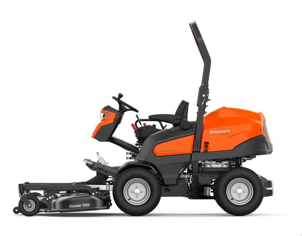 Sitzrasenmäher des Typs Husqvarna P525DX inkl. hydraulisk kit & 155 cm klippebord, Gebrauchtmaschine in Holstebro (Bild 1)