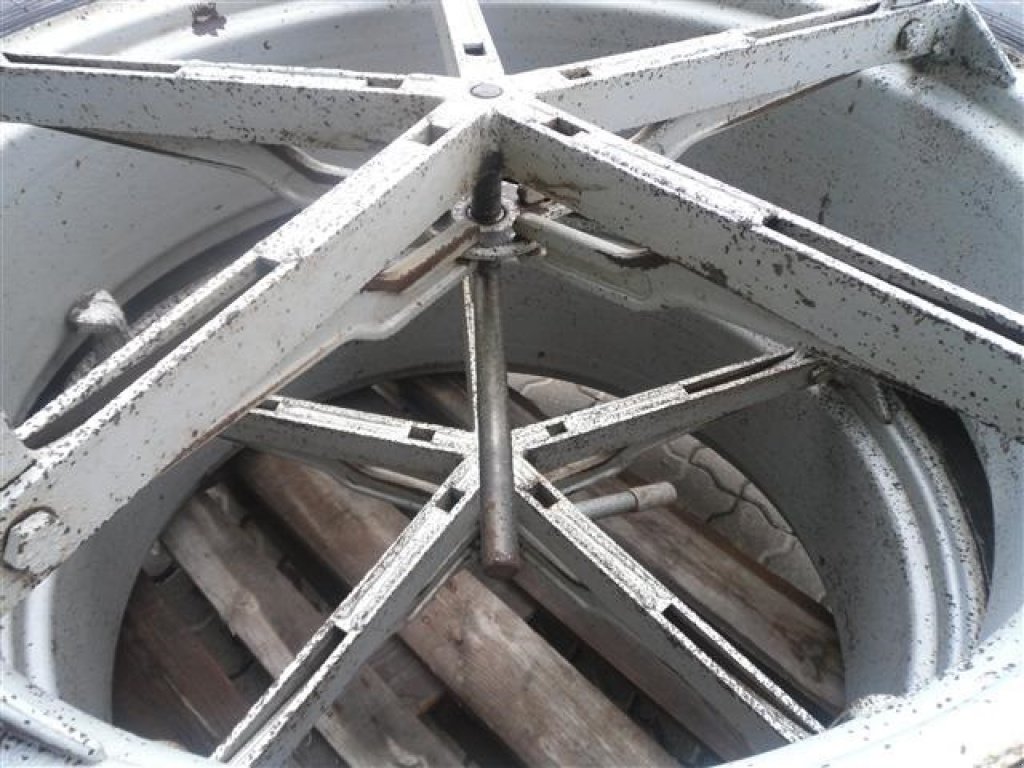 Reifen des Typs Sonstige 15,5X38, Gebrauchtmaschine in Lemvig (Bild 6)