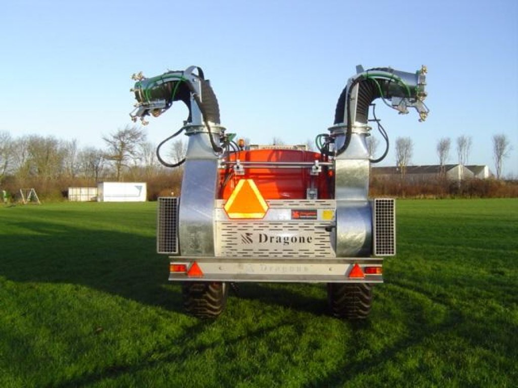 Sprühgerät des Typs DRAGONE TWIN 5000, Gebrauchtmaschine in Skærbæk (Bild 2)