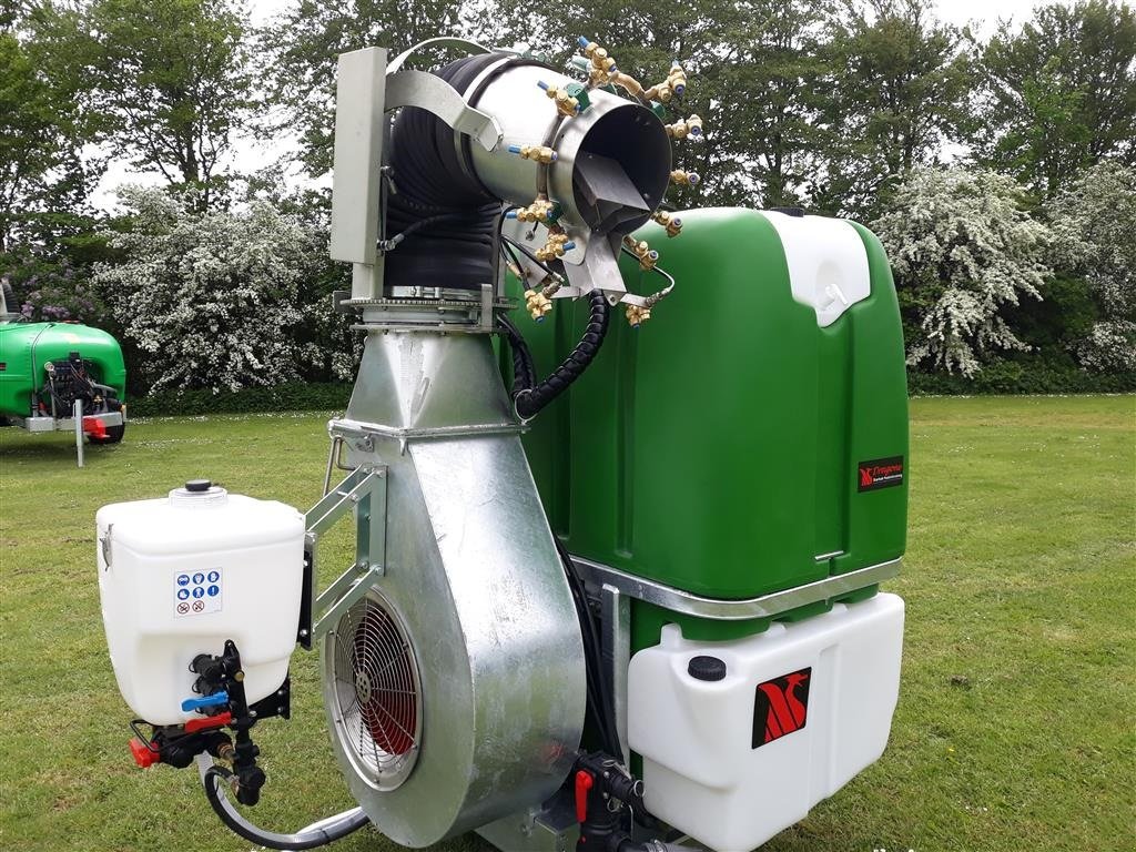 Sprühgerät des Typs DRAGONE AZ 2 450 1000L, Gebrauchtmaschine in Skærbæk (Bild 1)
