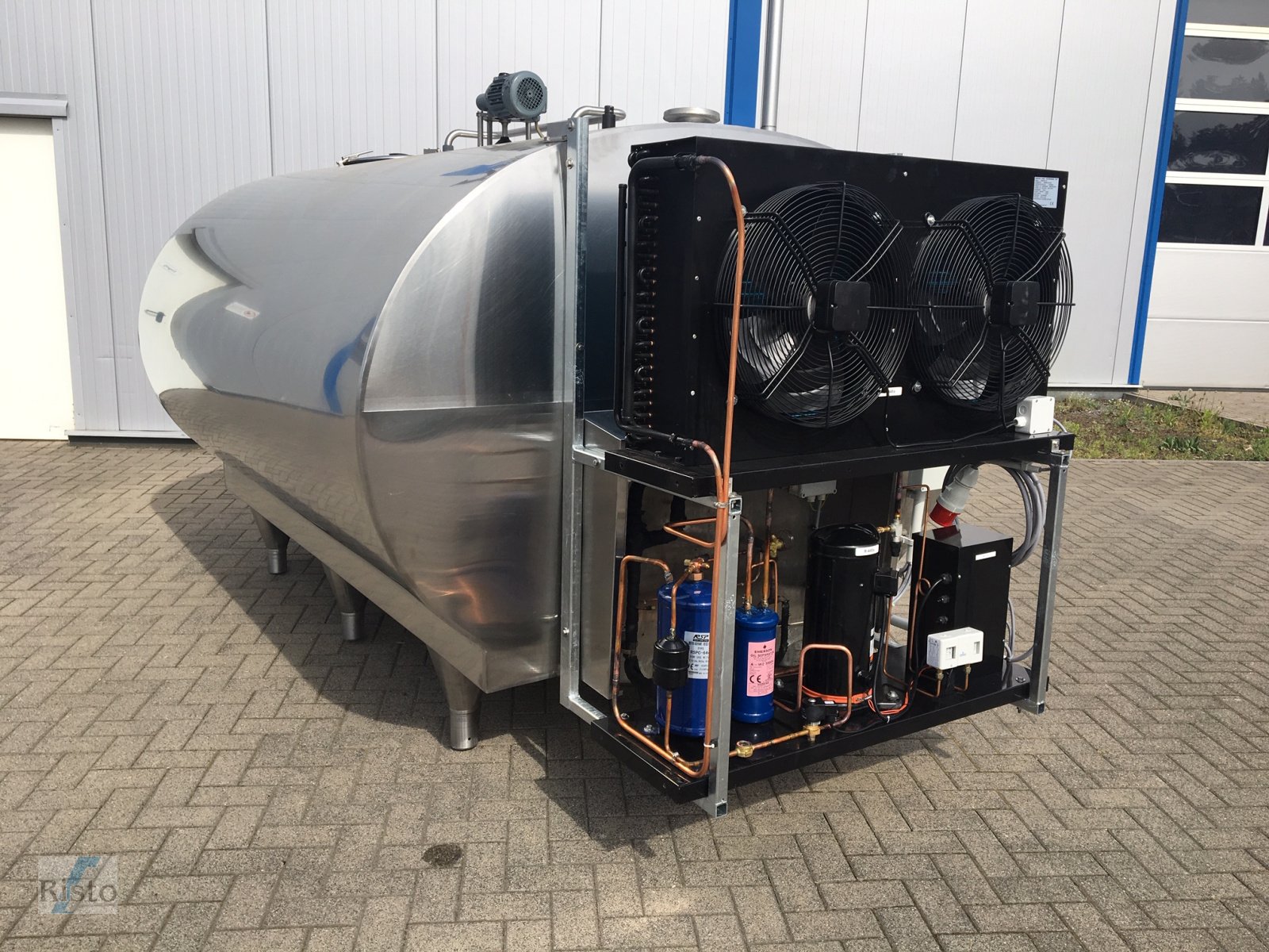 Milchkühltank des Typs Müller O-1500 / 6000 Liter, Gebrauchtmaschine in Marienheide (Bild 3)