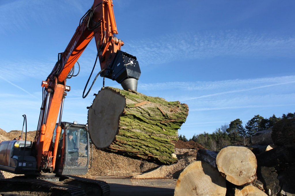 Holzspalter des Typs Reil & Eichinger KS 1500, Neumaschine in Nittenau (Bild 7)