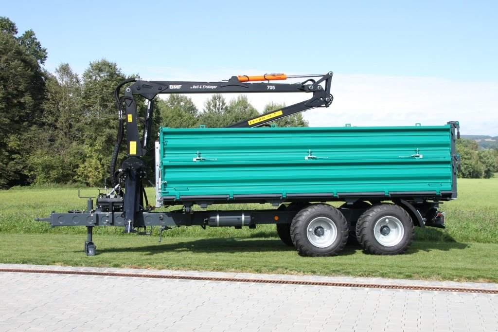 Rückewagen & Rückeanhänger des Typs Reil & Eichinger Kipper mit Kran 8TDK/720, Neumaschine in Nittenau (Bild 4)