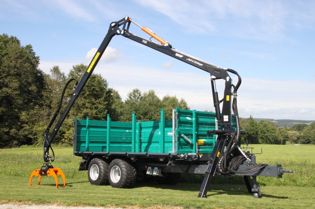 Rückewagen & Rückeanhänger des Typs Reil & Eichinger Kipper mit Kran 8TDK/720, Neumaschine in Nittenau (Bild 1)