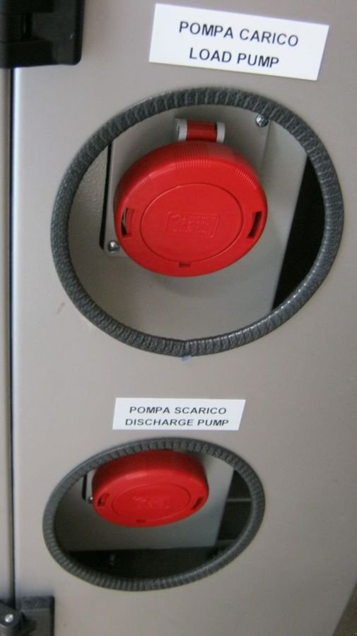 Traubenpresse des Typs Enoveneta PPC 9-45hl Tankpresse, Neumaschine in Gerasdorf (Bild 6)