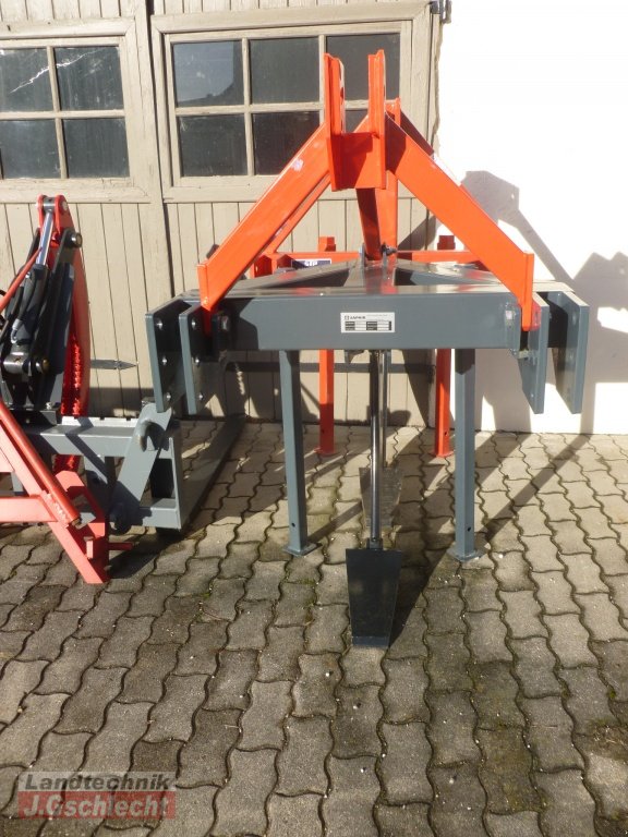 Tiefenlockerer des Typs Saphir 1/80, Neumaschine in Mühldorf (Bild 1)