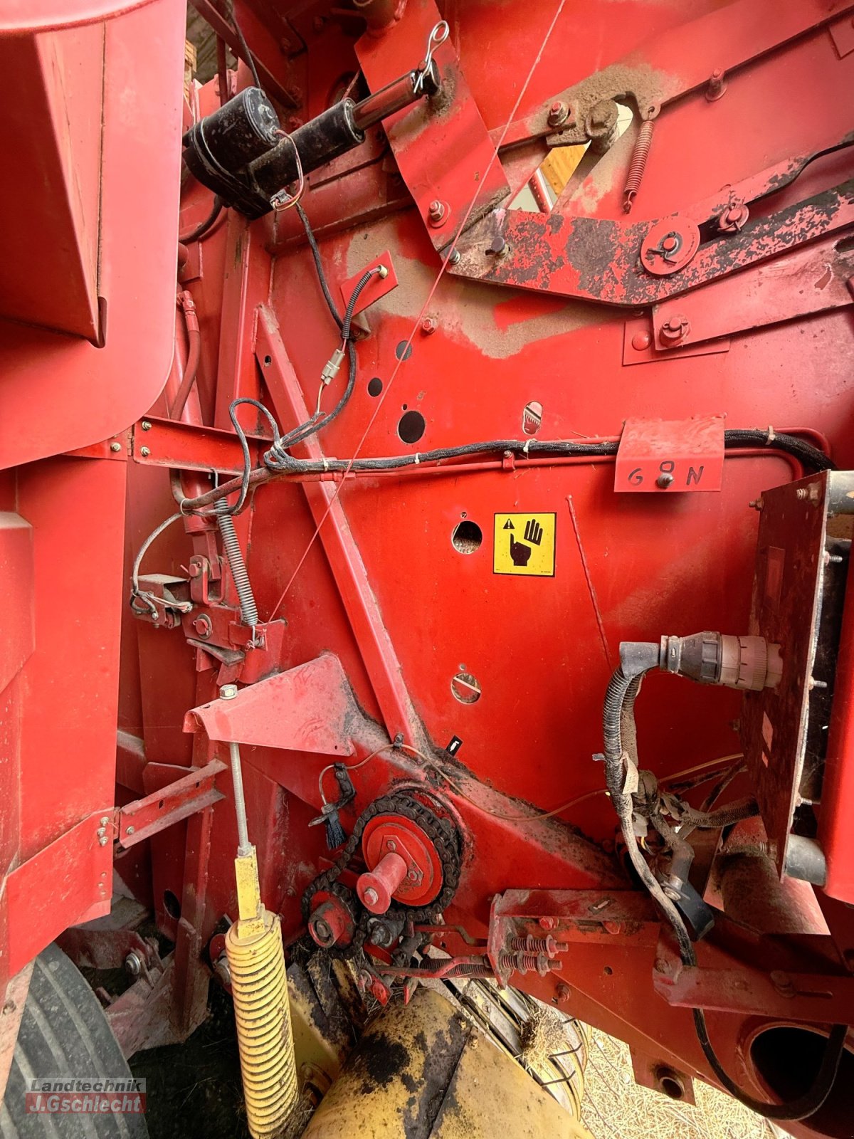 Rundballenpresse des Typs New Holland 640 B Bale Command, Gebrauchtmaschine in Mühldorf (Bild 13)