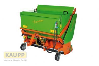Grasaufsammelsystem des Typs Kaupp Extreme 160, Neumaschine in Schwindegg (Bild 1)