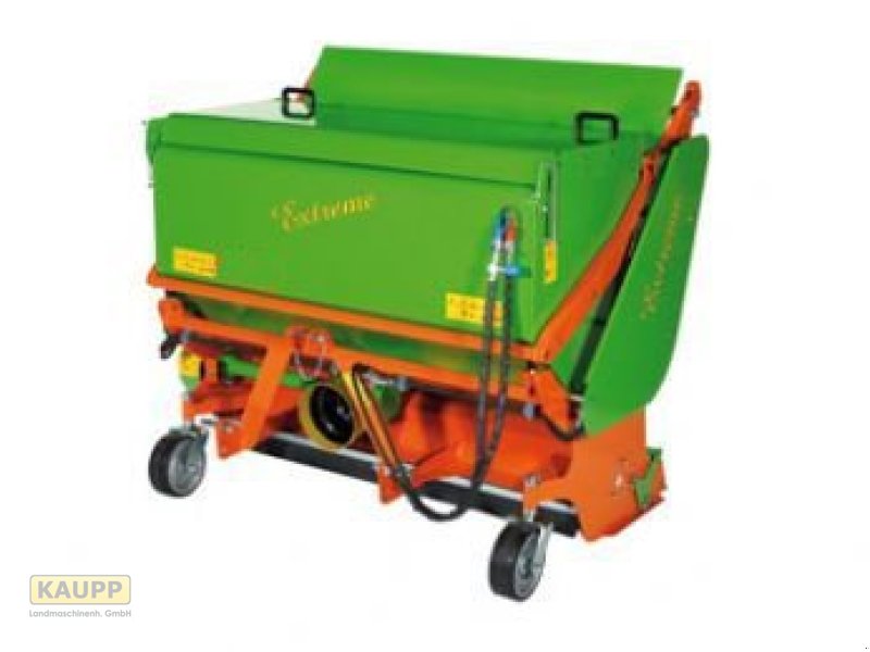 Grasaufsammelsystem des Typs Kaupp Extreme 160, Neumaschine in Schwindegg (Bild 1)