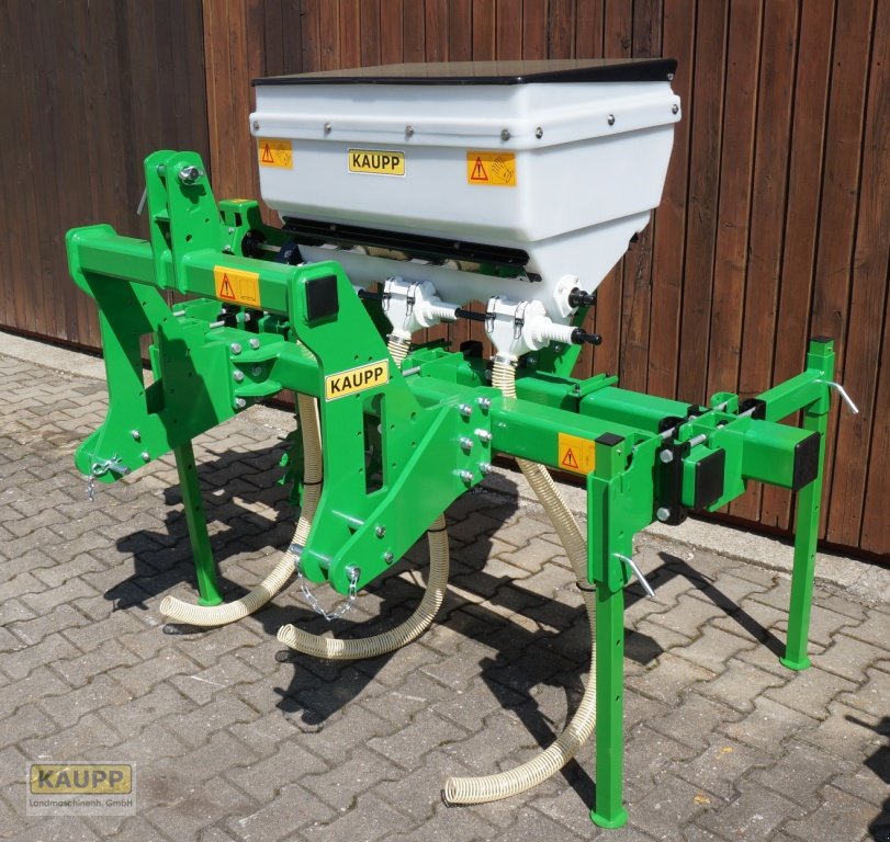 Düngerstreuer des Typs Kaupp Reihendüngerstreuer RD 3P, Neumaschine in Schwindegg (Bild 1)