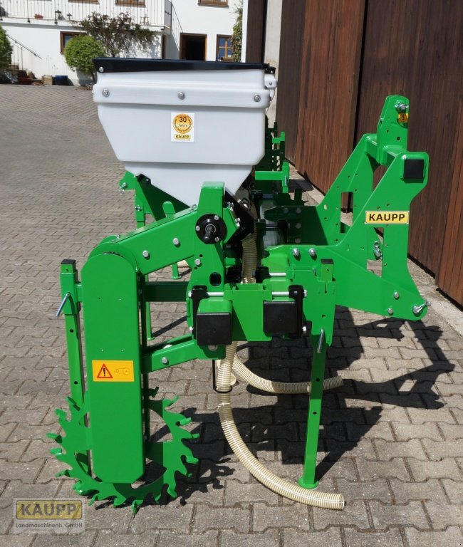 Düngerstreuer des Typs Kaupp Reihendüngerstreuer RD 3P, Neumaschine in Schwindegg (Bild 2)