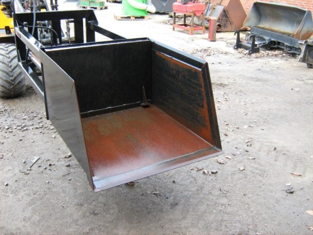 Kompaktlader des Typs GiANT Giant afskubber skovl, Gebrauchtmaschine in Ribe (Bild 2)