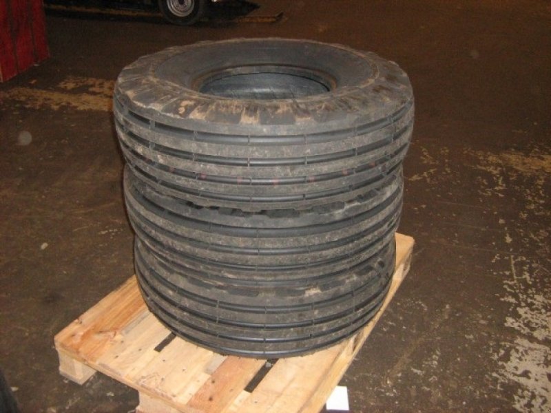 Reifen des Typs Sonstige 12-16 Russer dæk, Gebrauchtmaschine in Ribe (Bild 1)