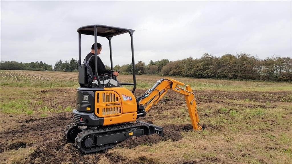 Bagger des Typs IHI 17 VXE, Gebrauchtmaschine in Ribe (Bild 2)
