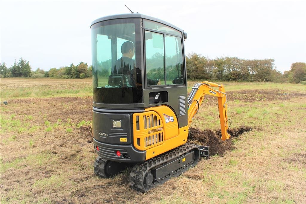 Bagger des Typs IHI 19 VXT, Gebrauchtmaschine in Ribe (Bild 2)