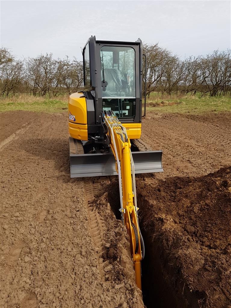 Bagger des Typs IHI 27V5, Gebrauchtmaschine in Ribe (Bild 2)