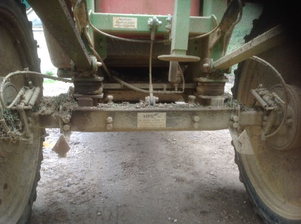 Feldspritze des Typs Sonstige SVX 400 S, Gebrauchtmaschine in SAINT LOUP (Bild 10)