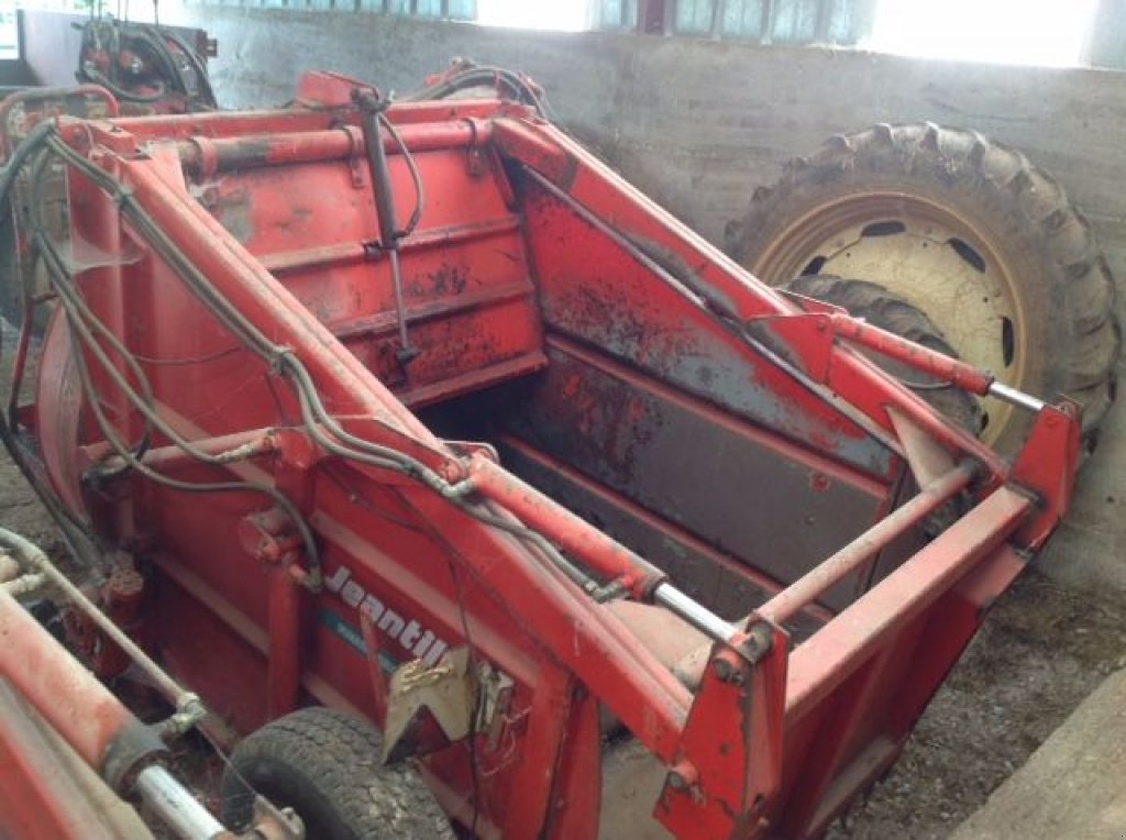 Siloentnahmegerät & Verteilgerät des Typs Jeantil DP 3000, Gebrauchtmaschine in SAINT LOUP (Bild 2)