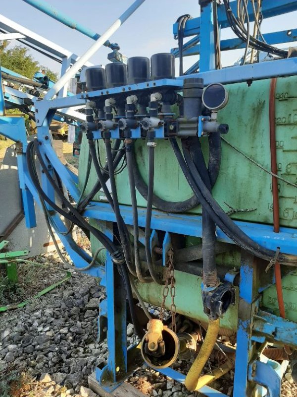 Feldspritze des Typs Berthoud 1200 L, Gebrauchtmaschine in SAINT LOUP (Bild 4)