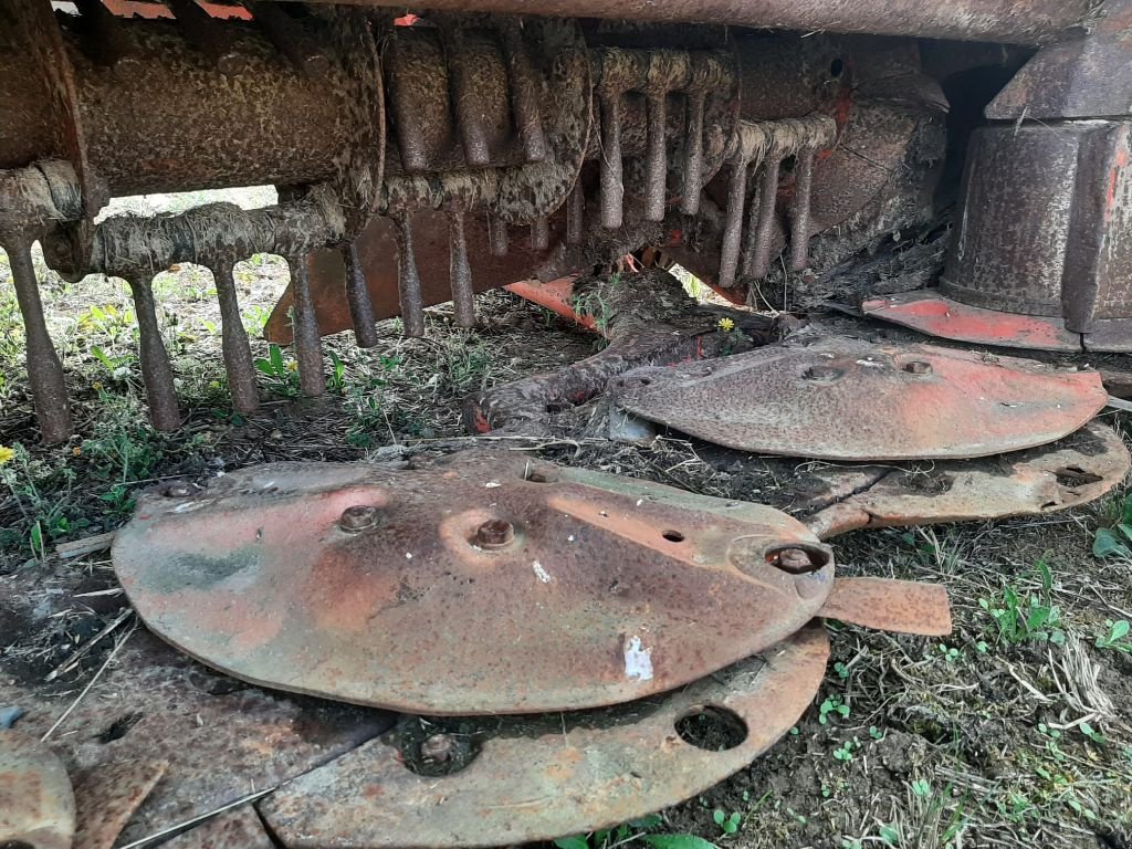 Mähwerk des Typs Kuhn FC 303 GC, Gebrauchtmaschine in SAINT LOUP (Bild 6)