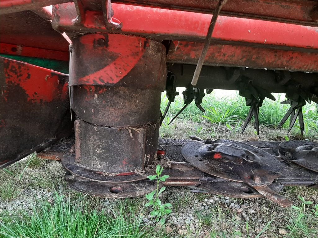 Mähwerk des Typs Kverneland TA 336, Gebrauchtmaschine in SAINT LOUP (Bild 5)