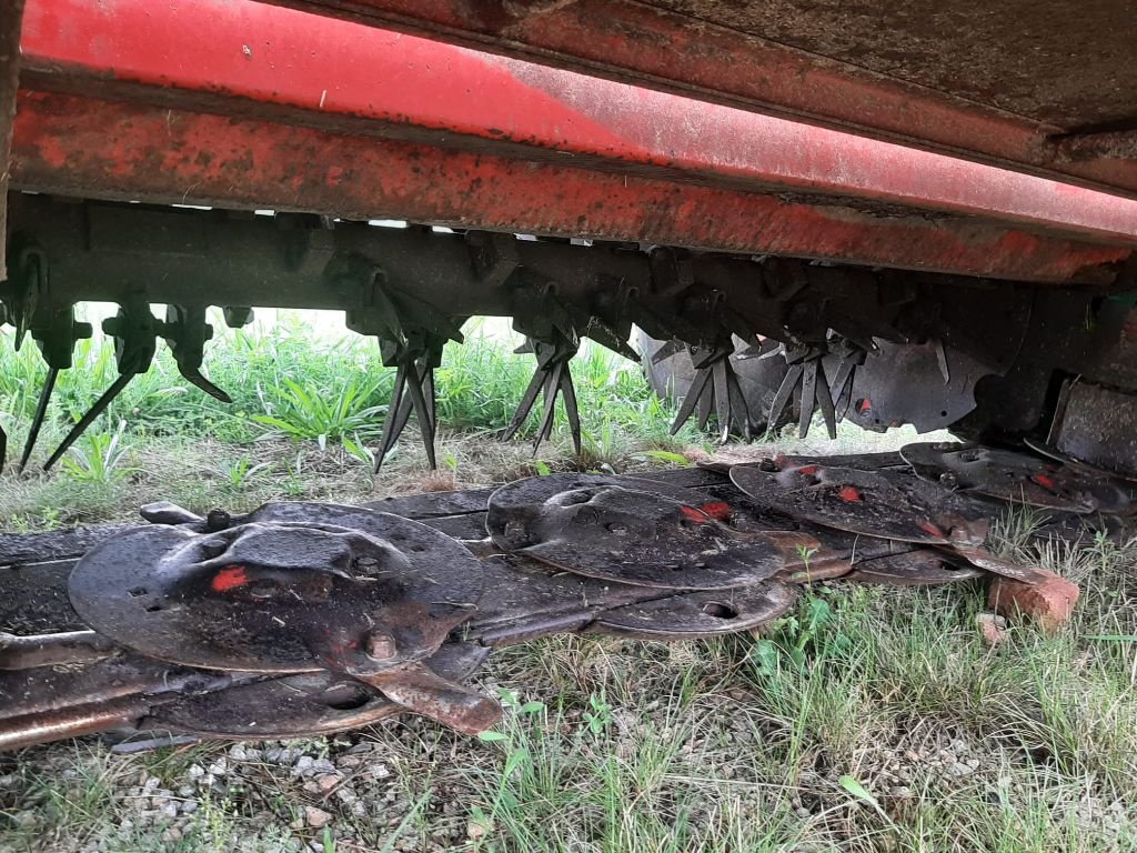 Mähwerk des Typs Kverneland TA 336, Gebrauchtmaschine in SAINT LOUP (Bild 6)