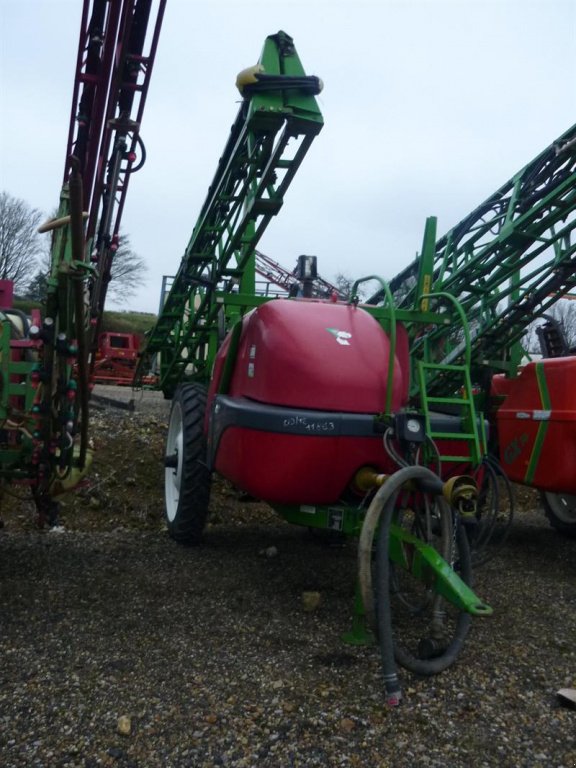 Feldspritze des Typs Sonstige SVX 250 TDY 28, Gebrauchtmaschine in CORMENON (Bild 1)