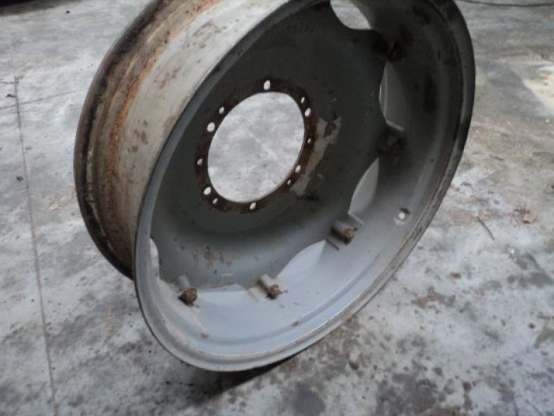 Sonstige Räder & Reifen & Felgen des Typs Titan JANTE W10X32, Gebrauchtmaschine in MOULLE (Bild 7)