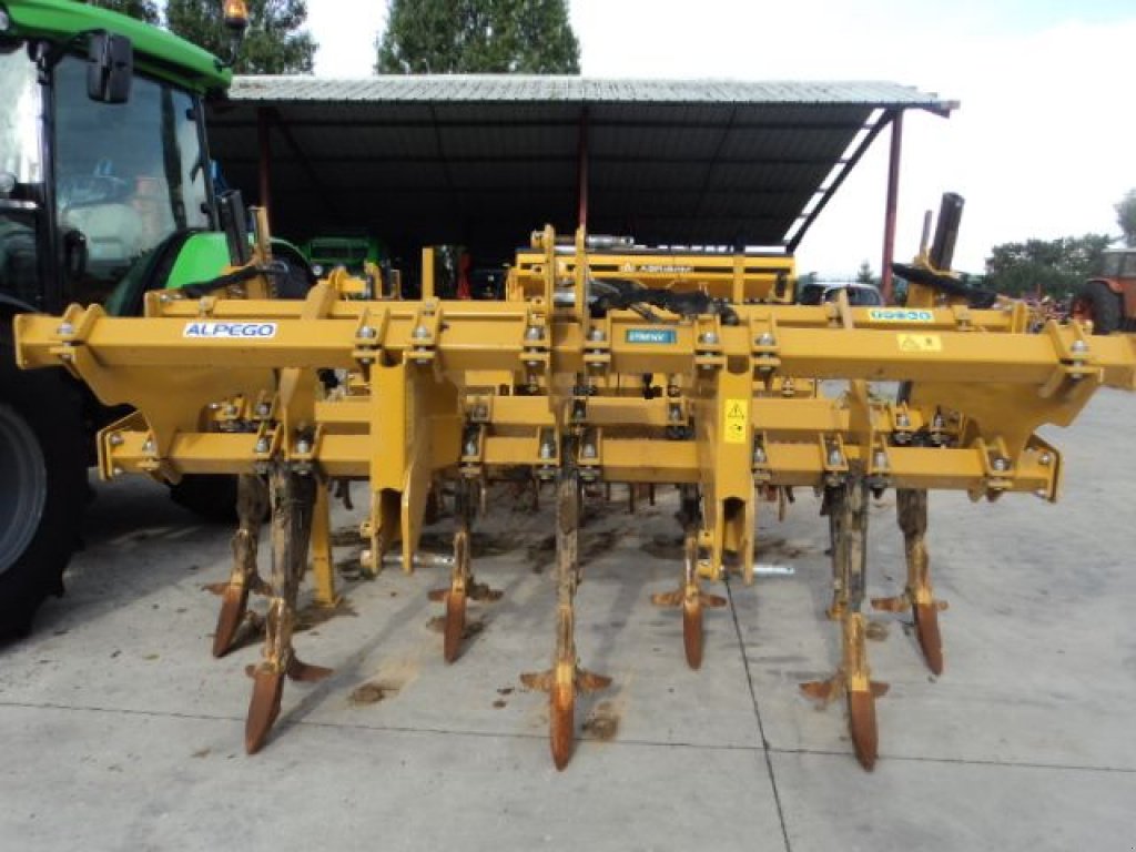 Sonstige Bodenbearbeitungsgeräte des Typs Alpego CRACKER 3 M, Gebrauchtmaschine in MOULLE (Bild 2)