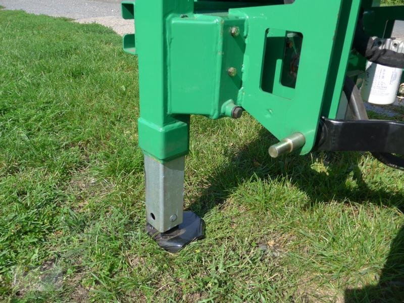 Bagger des Typs Geo BH5 Heckbagger Anbaubagger Bagger Neu Traktor, Neumaschine in Osterweddingen / Magdeburg (Bild 4)