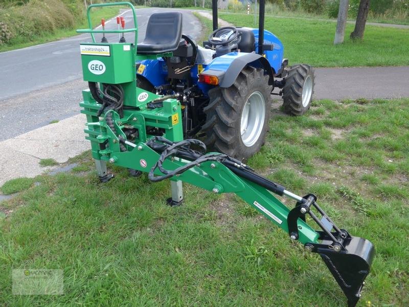 Bagger des Typs Geo BH5 Heckbagger Anbaubagger Bagger Neu Traktor, Neumaschine in Osterweddingen / Magdeburg (Bild 16)