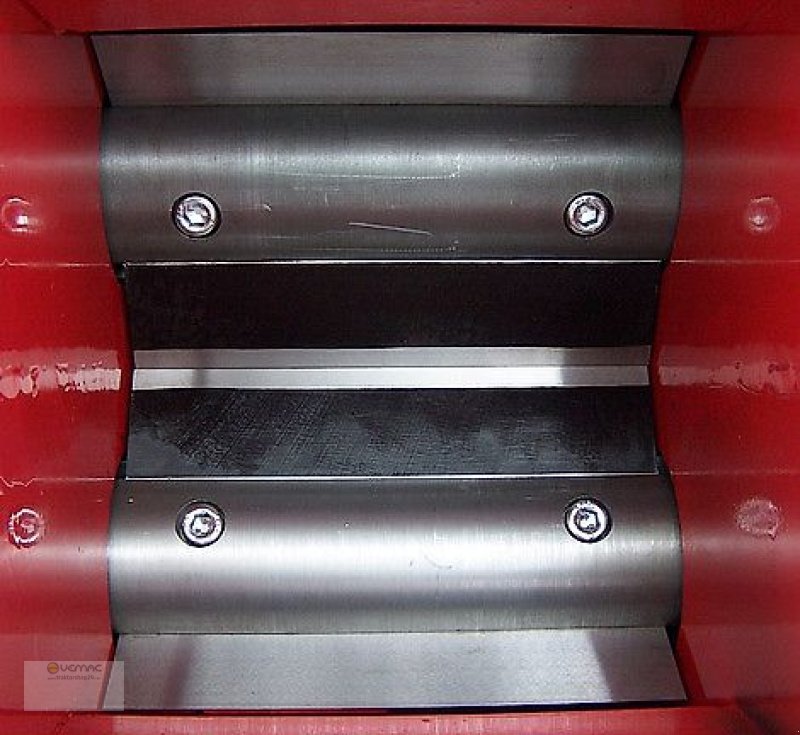 Holzhacker & Holzhäcksler des Typs Vemac SMH70 Häcksler Holzhäcksler Holzschredder Schredder Motor, Neumaschine in Sülzetal OT Osterweddingen (Bild 12)