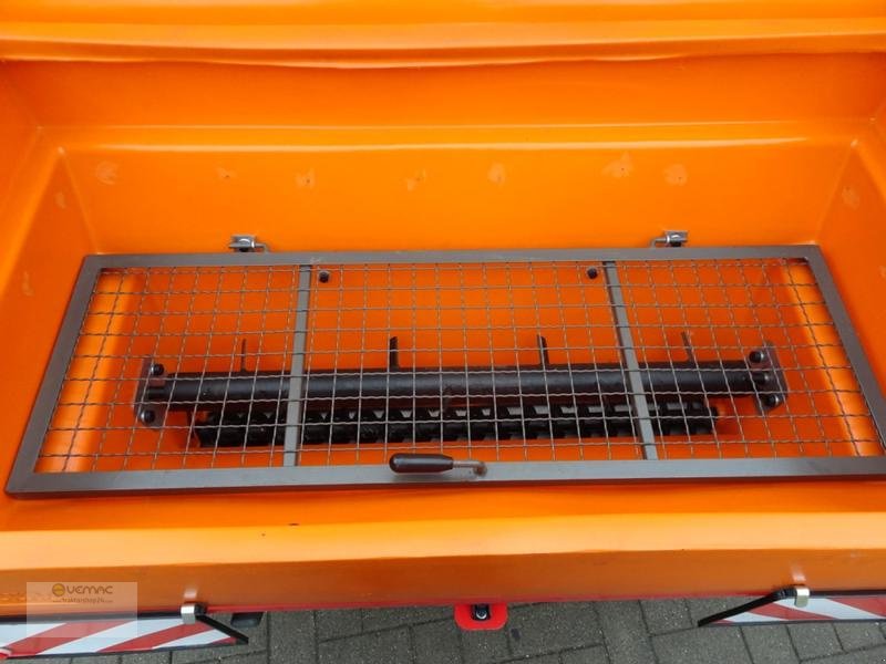 Schneepflug des Typs Dexwal Kastenstreuer Walzenstreuer Salzstreuer Streuer NEU Winter, Neumaschine in Sülzetal OT Osterweddingen (Bild 14)