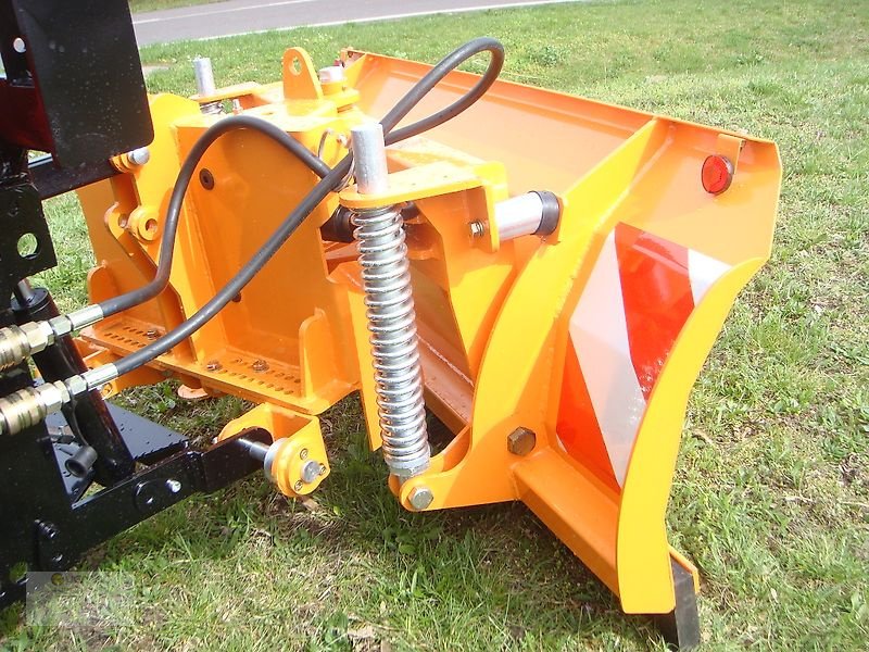 Schneepflug des Typs Geo Schneeschild Schneepflug Schneeschieber 160cm NEU, Neumaschine in Osterweddingen / Magdeburg (Bild 3)