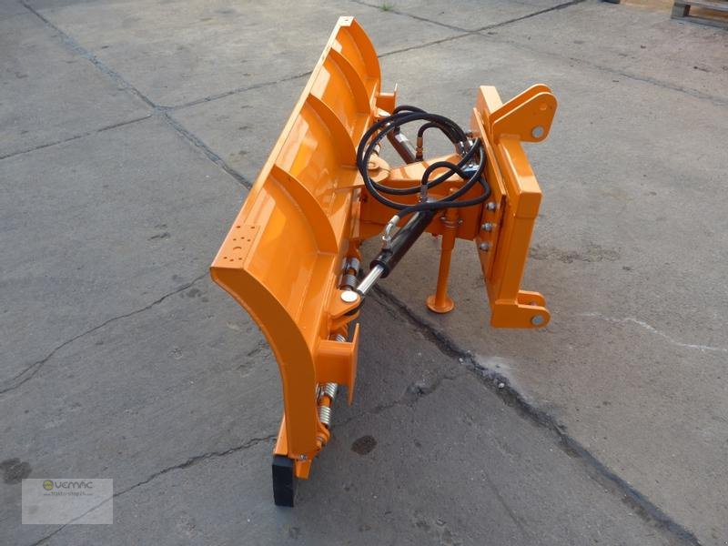 Schneepflug des Typs Vemac Standard 180cm Schneepflug Schneeschieber Schneeschild NEU, Neumaschine in Sülzetal OT Osterweddingen (Bild 4)